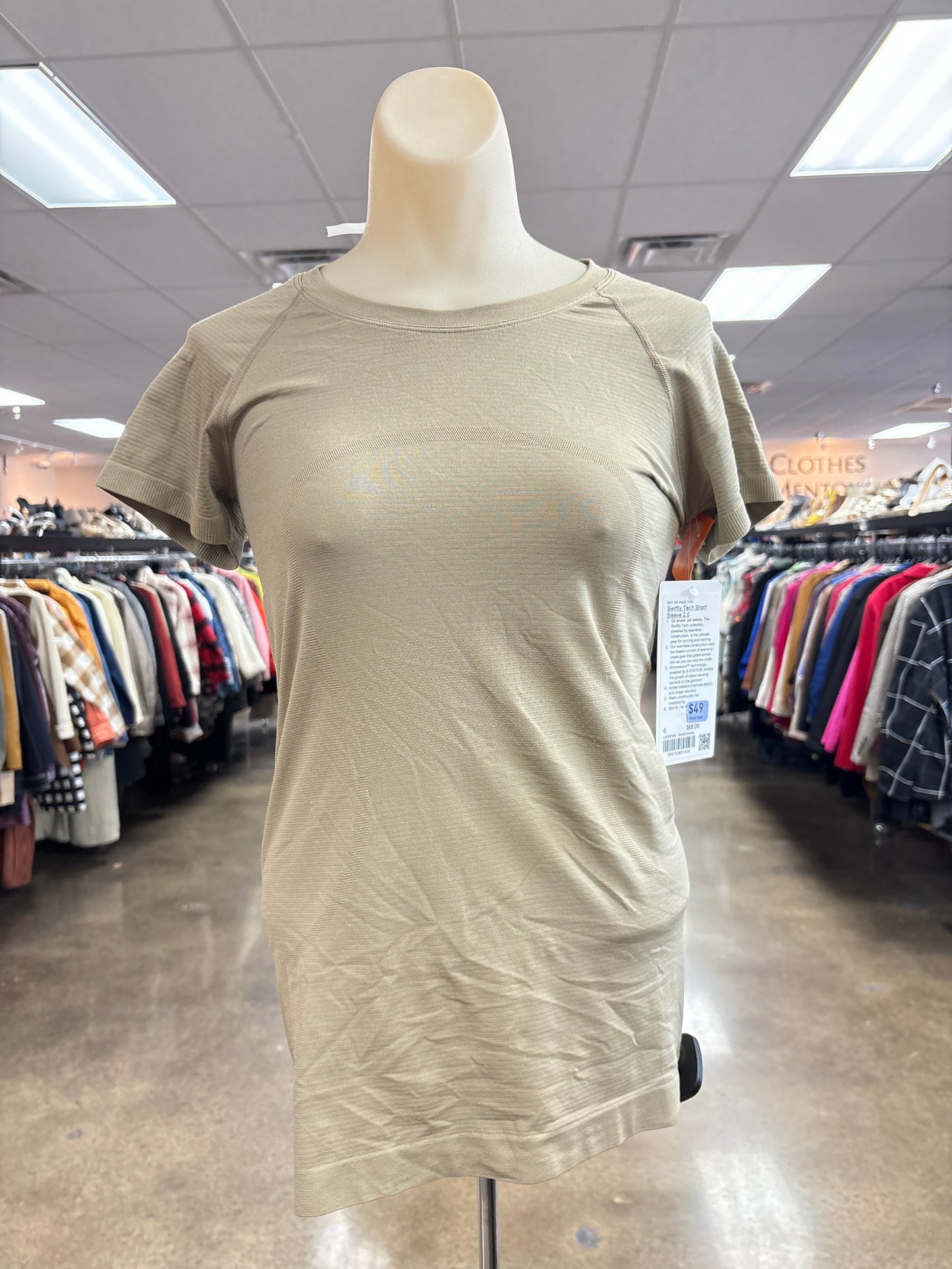 Athletic Top Ss By Lululemon In Green, Size:6