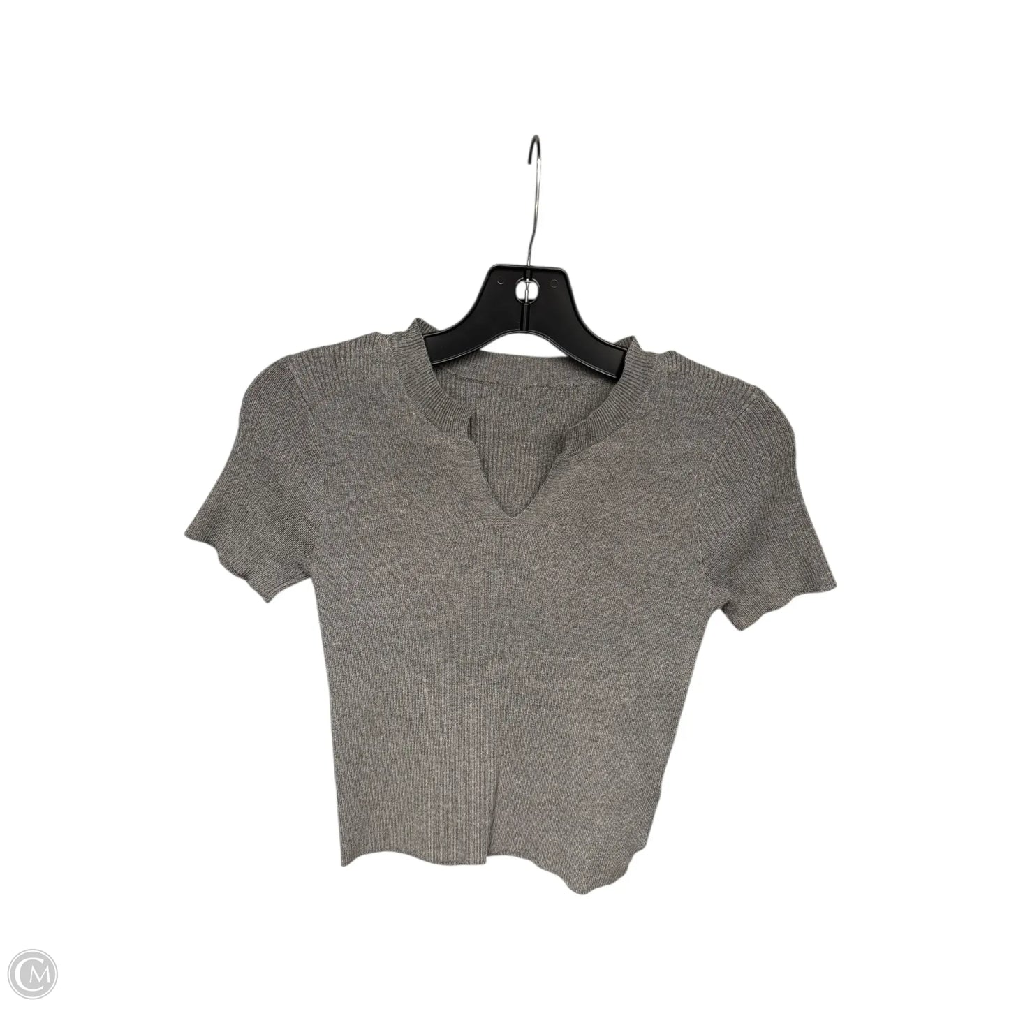 Top Short Sleeve By Dazy In Grey, Size: M