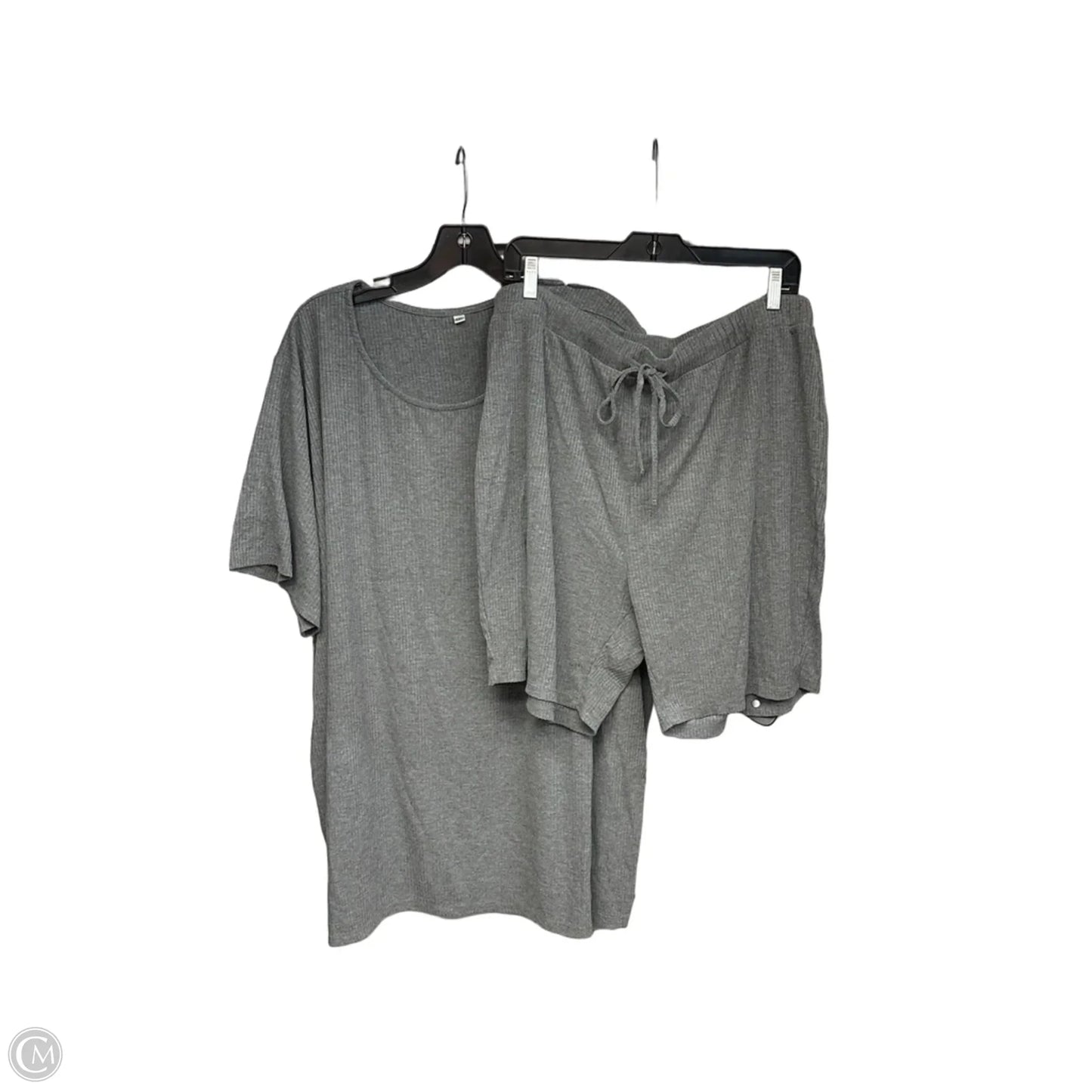 Shorts Set By Clothes Mentor In Grey, Size: 4x