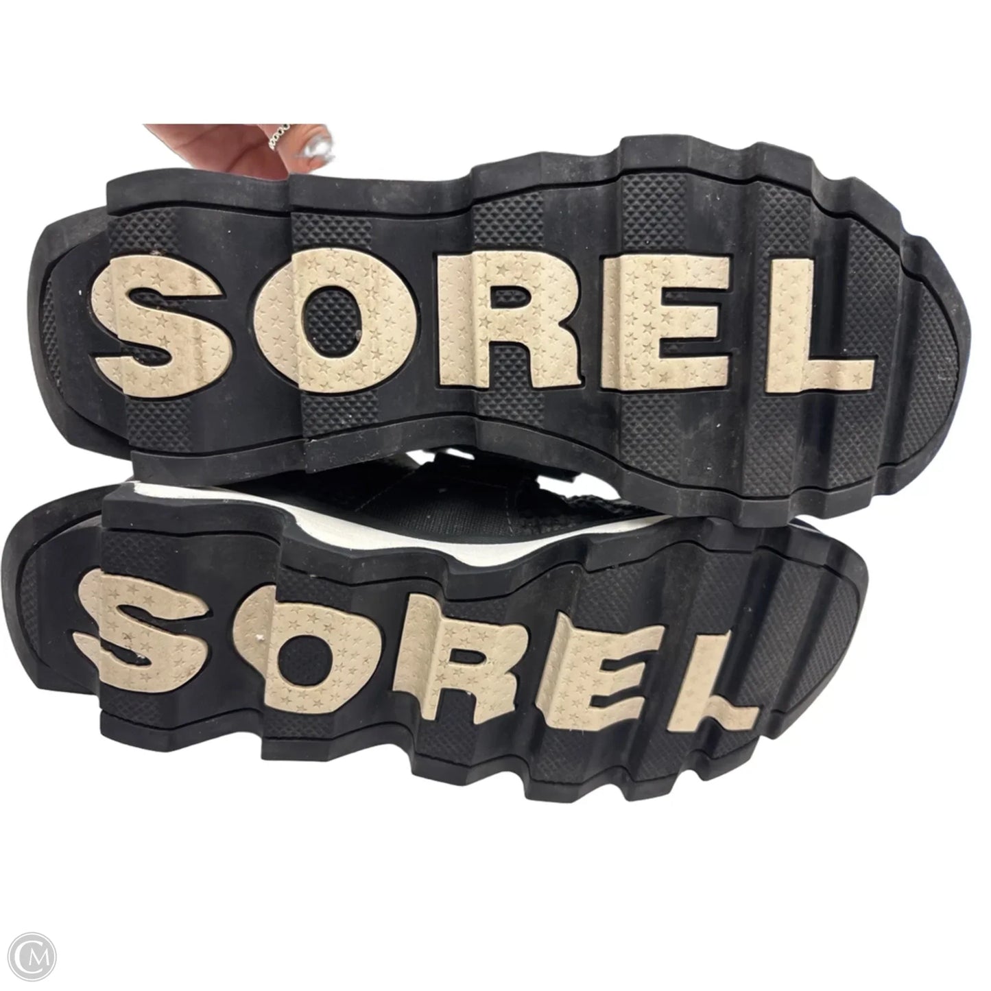 Shoes Athletic By Sorel In Green, Size: 8.5