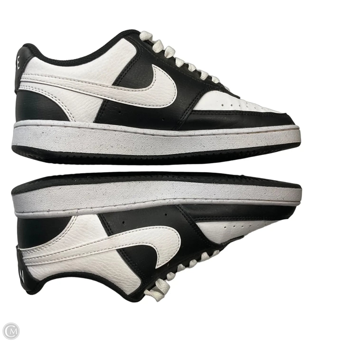 Shoes Sneakers By Nike In Black & White, Size: 7.5