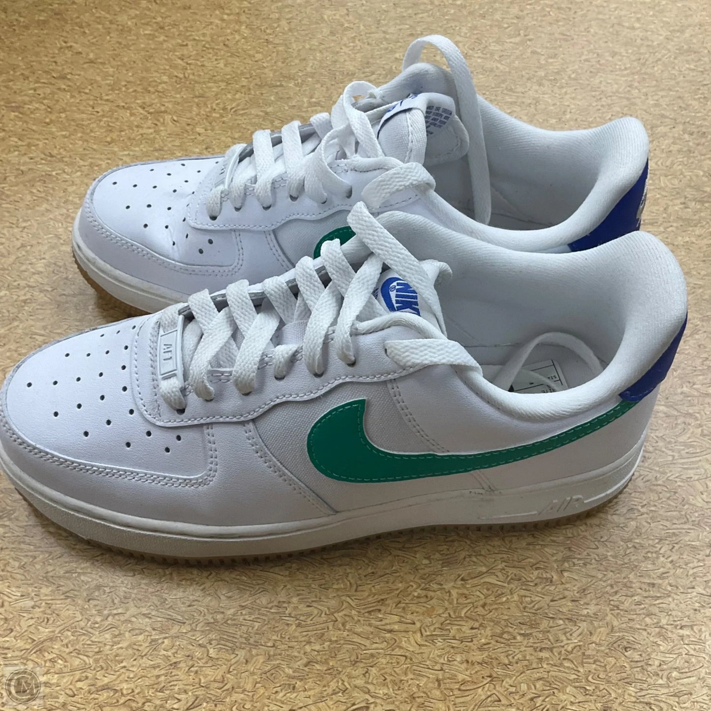 Shoes Athletic By Nike In White, Size: 7.5
