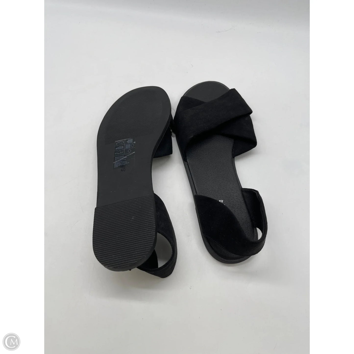 Sandals Flats By Divided In Black, Size: 8.5