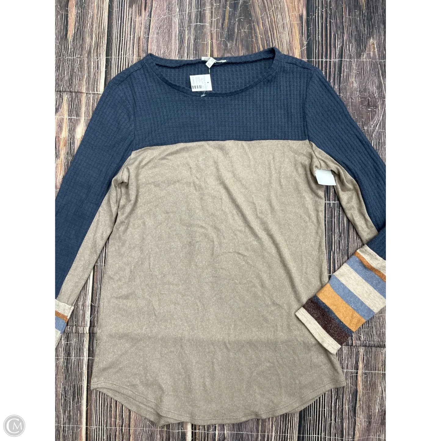 Top Long Sleeve By Maurices In Blue, Size: Xs