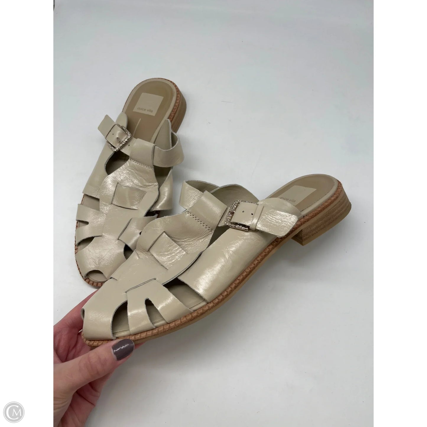 Sandals Flats By Dolce Vita In Cream, Size: 9