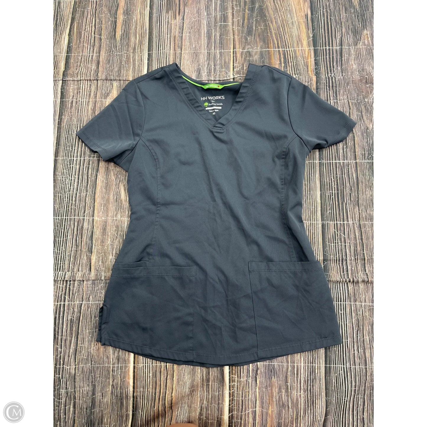 Top Short Sleeve By Clothes Mentor In Grey, Size: Xs