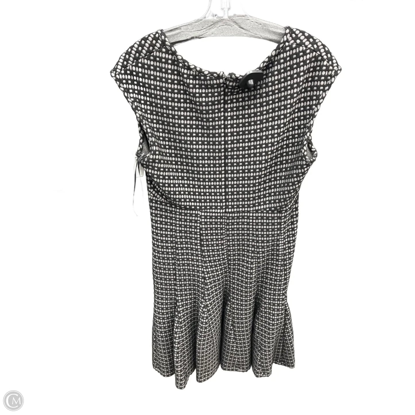 Dress Casual Short By Taylor In Black, Size: M