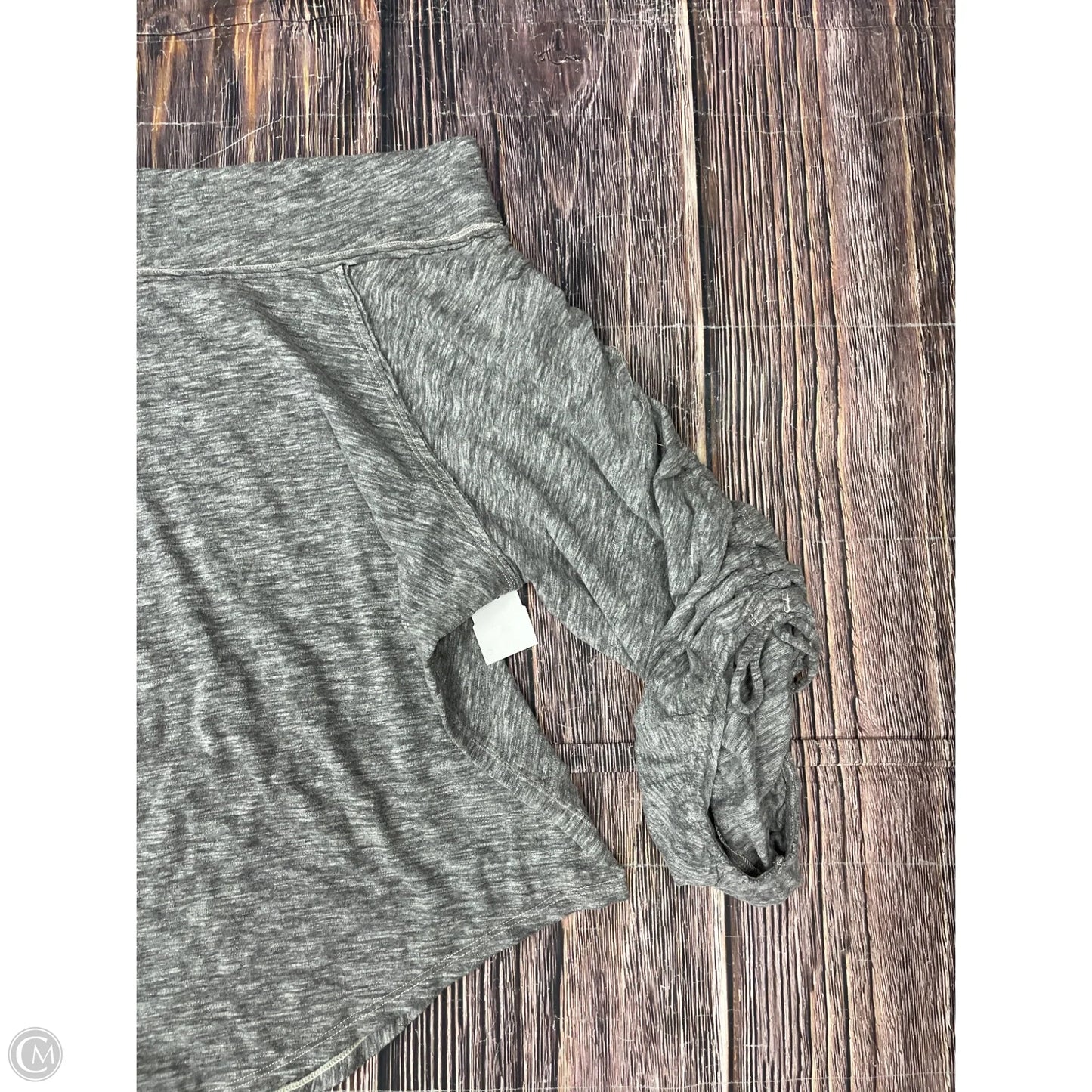 Top Long Sleeve By We The Free In Grey, Size: S