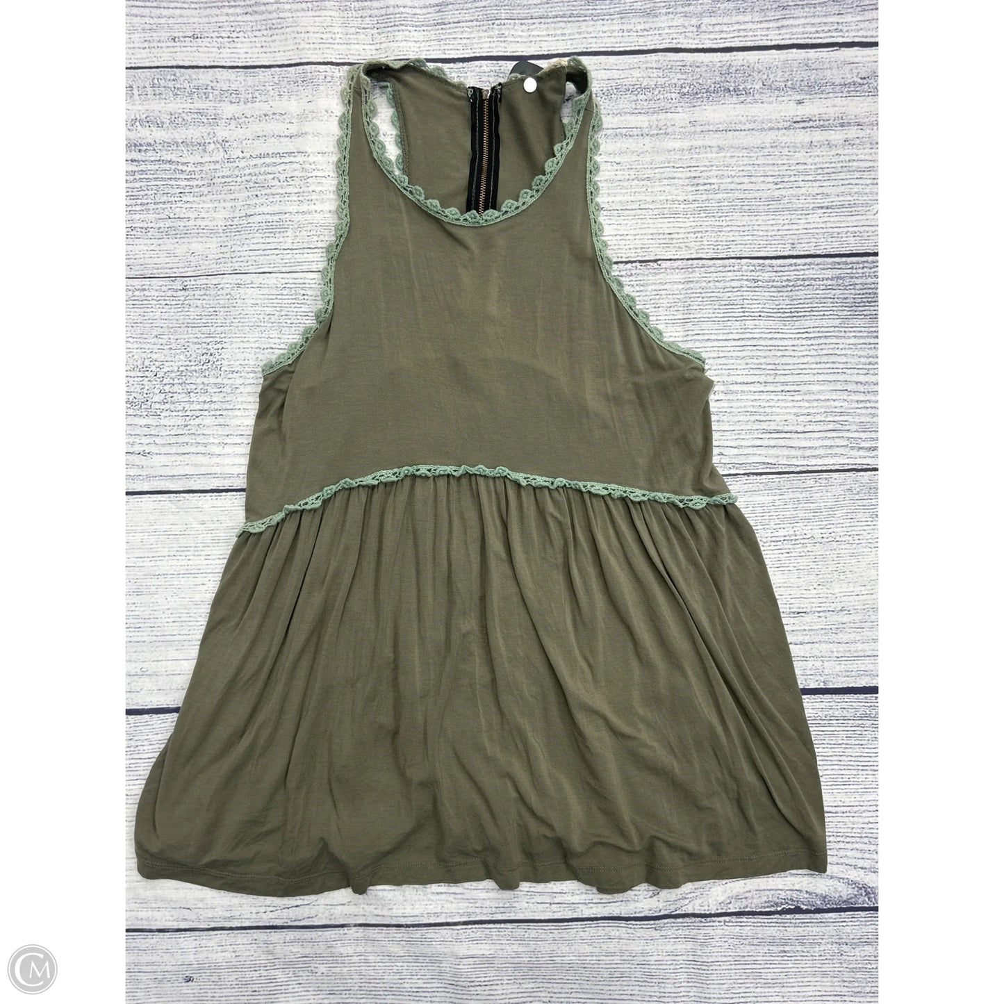 Tank Top By Pol In Green, Size: L