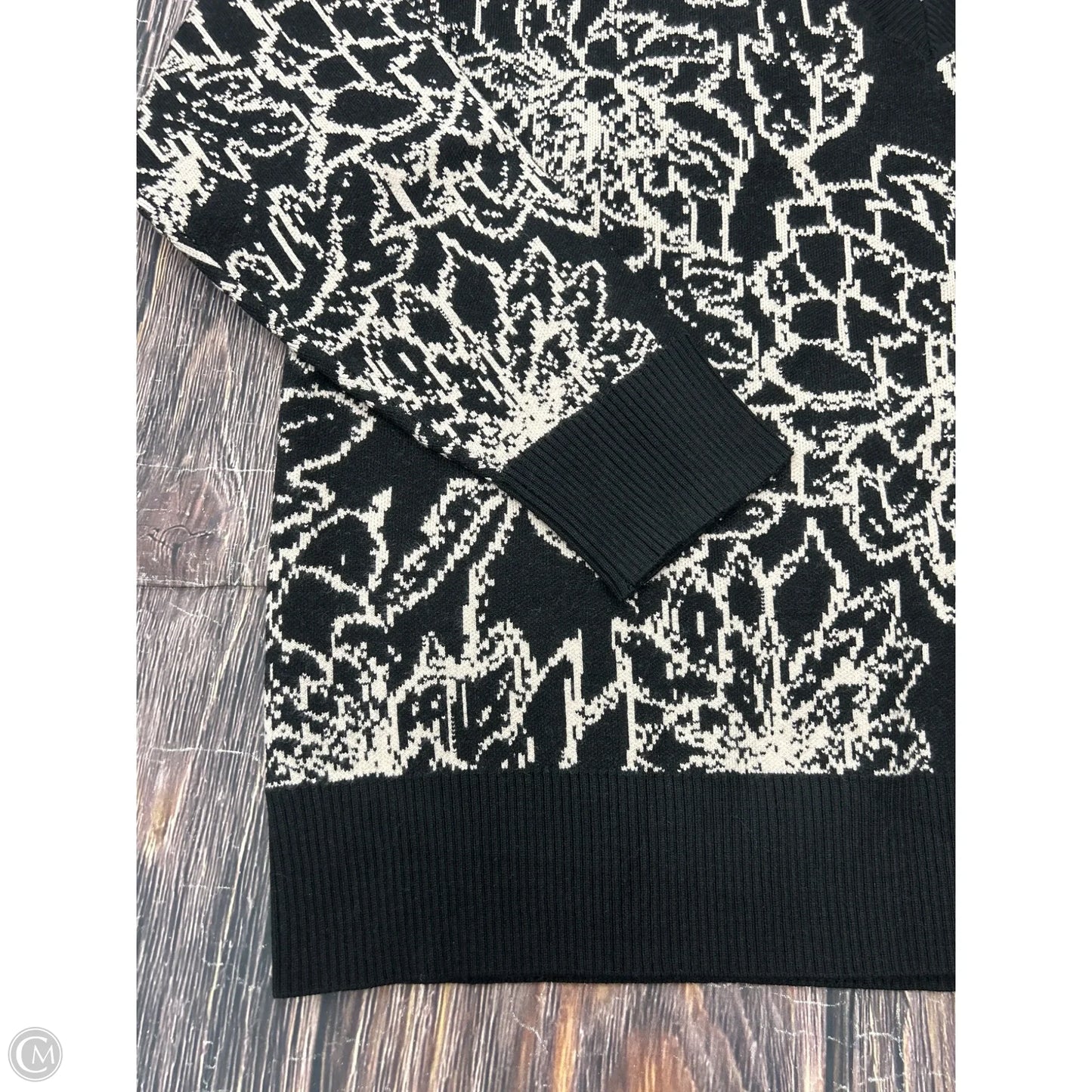 Sweater By Max Studio In Black & Pink, Size: 1x