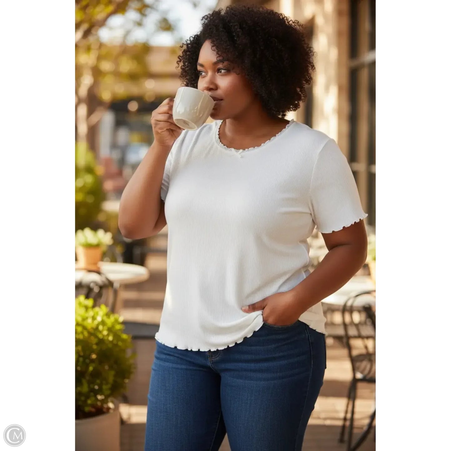 Top Short Sleeve By Torrid In White, Size: 2x