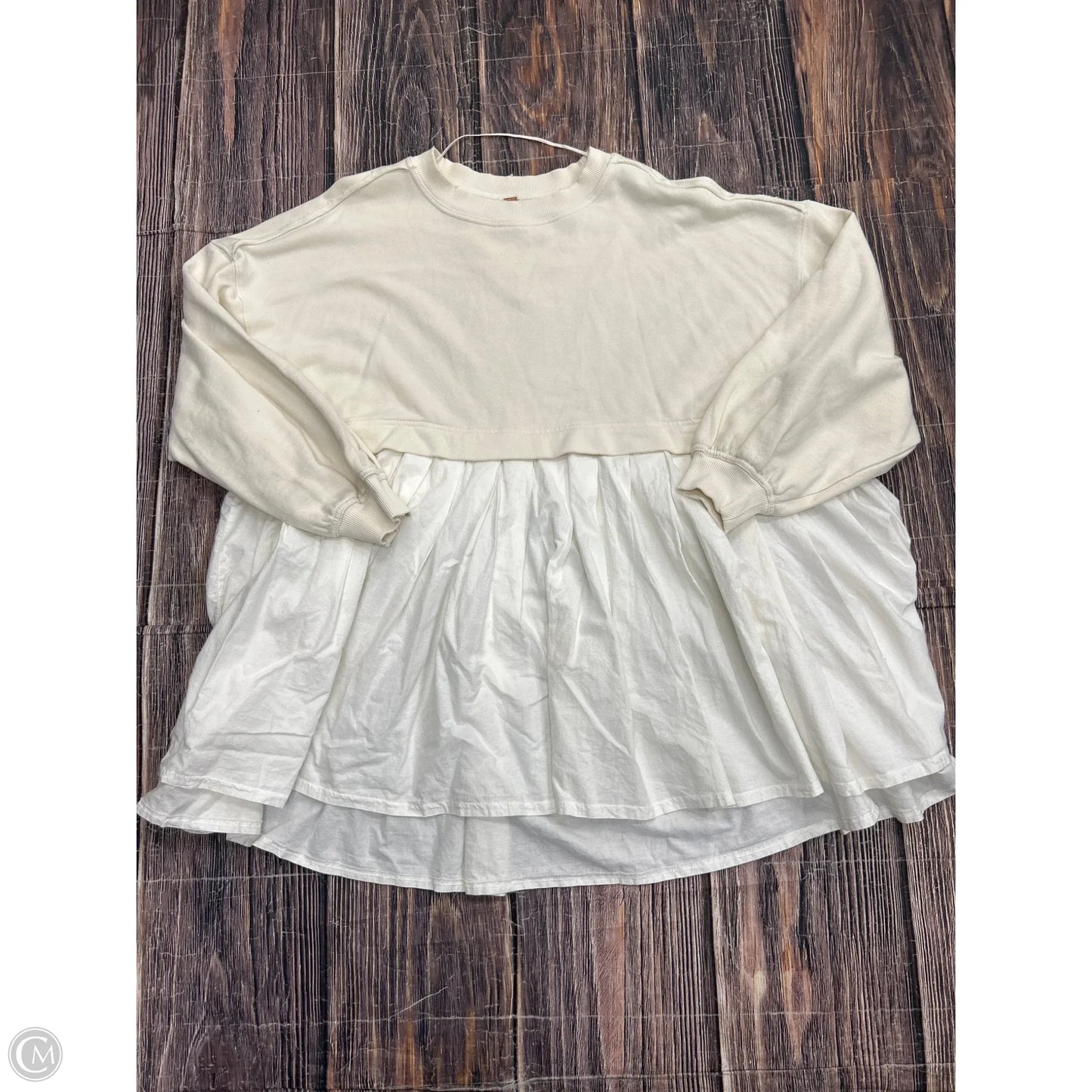 Top Long Sleeve By Free People In Cream, Size: S