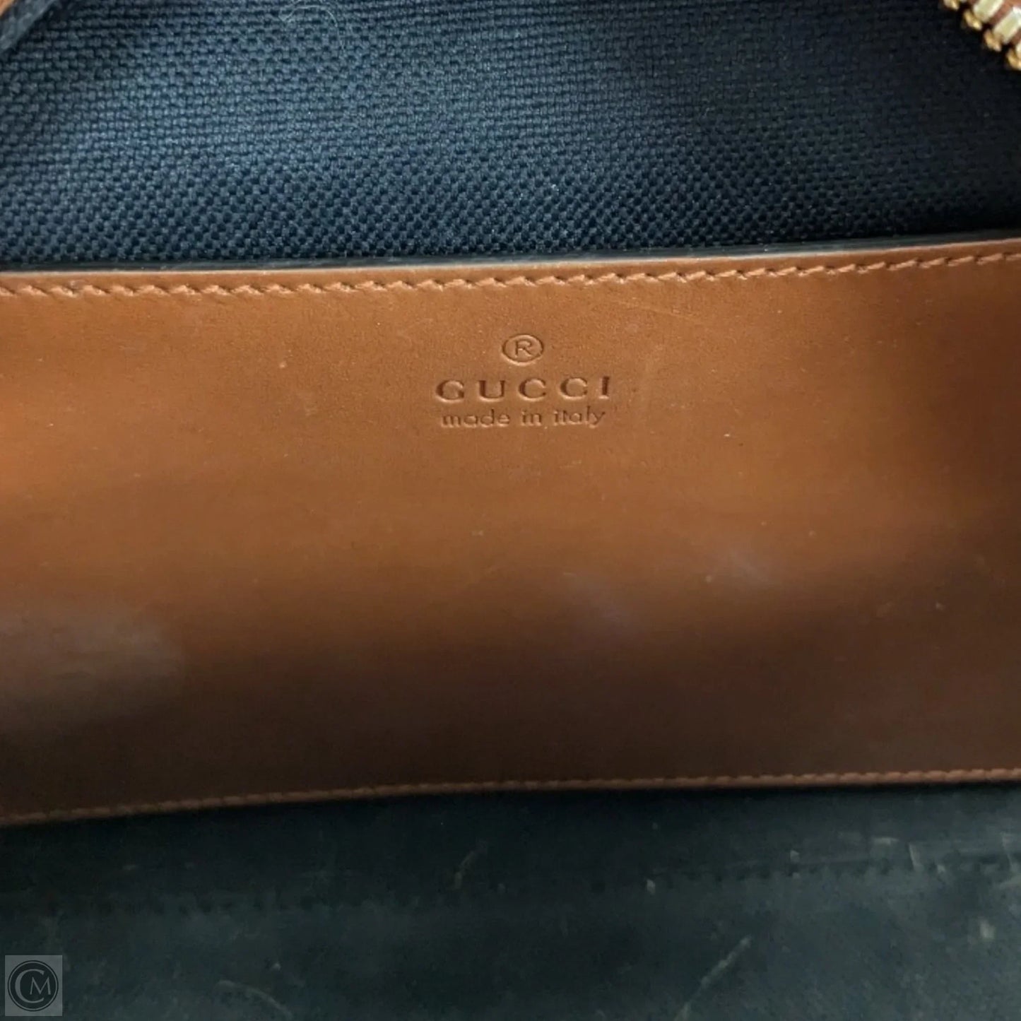 Handbag Luxury Designer By Gucci, Size: Small