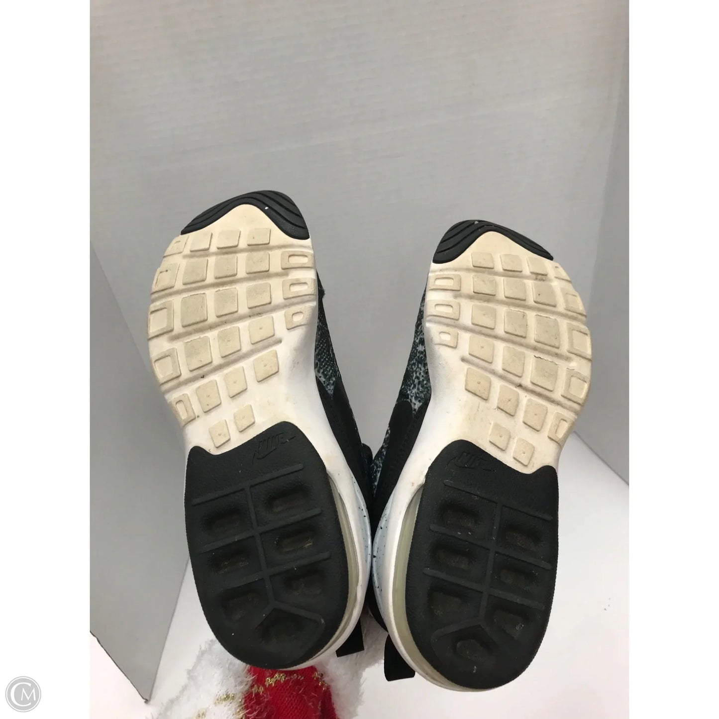 Shoes Athletic By Nike In Black, Size: 7.5