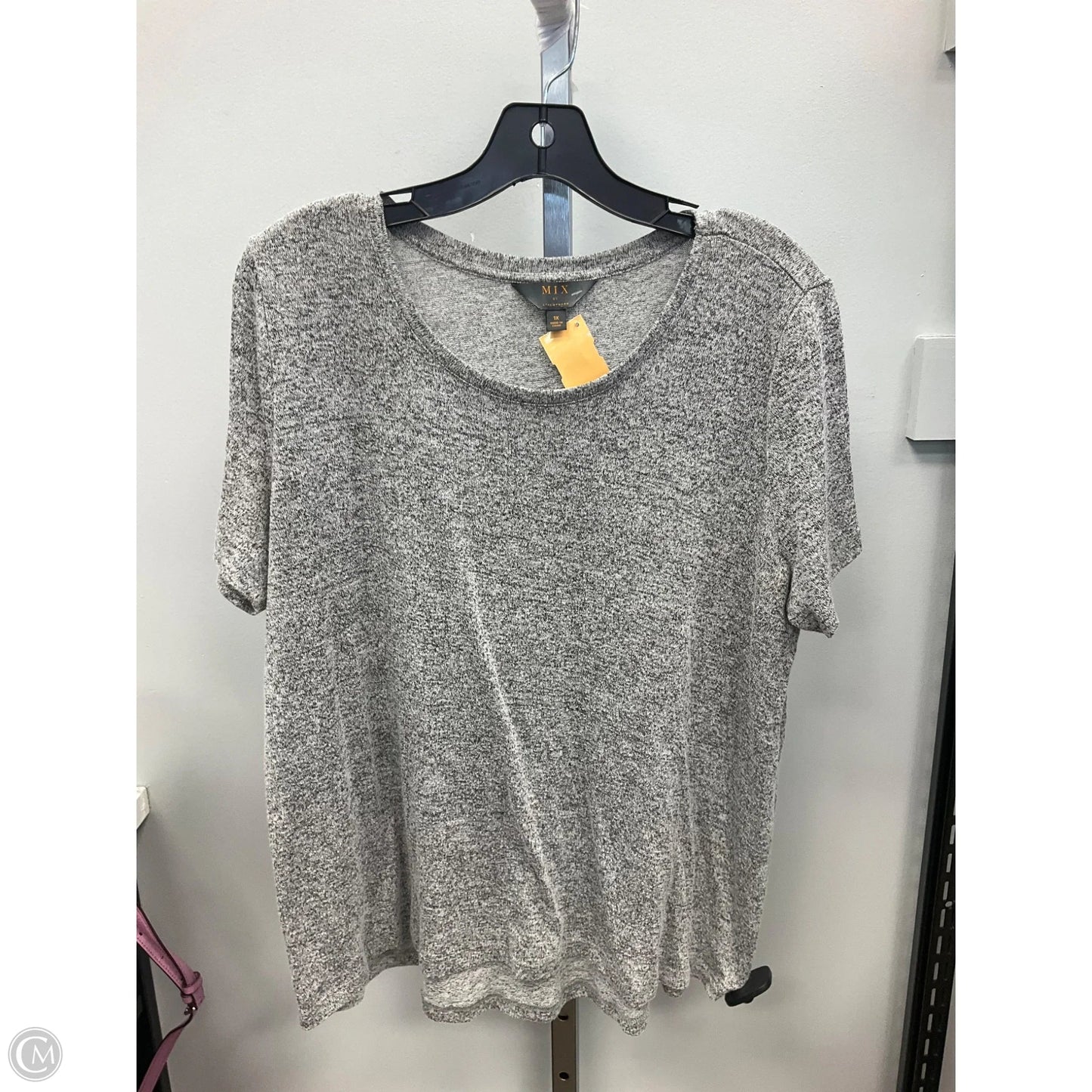 Top Short Sleeve By 41 Hawthorn In Grey, Size: 1x