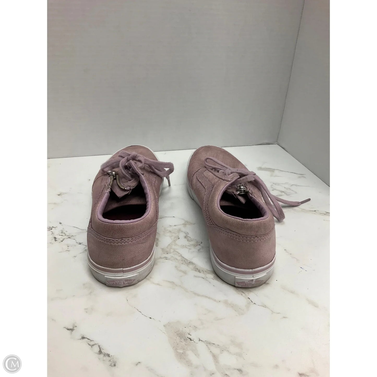 Shoes Sneakers By Vans In Pink, Size: 7.5