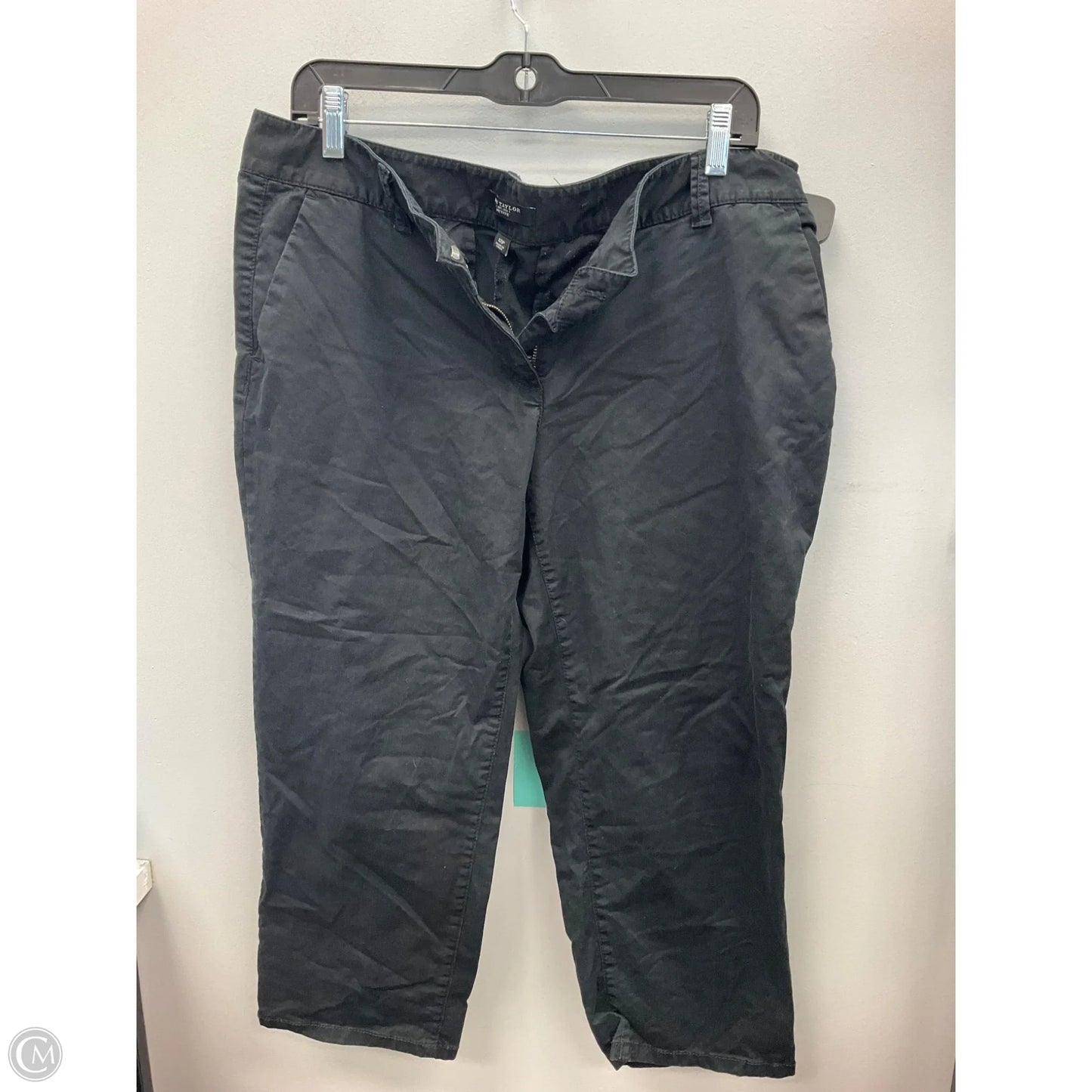 Pants Cropped By Ann Taylor In Black, Size: 12p