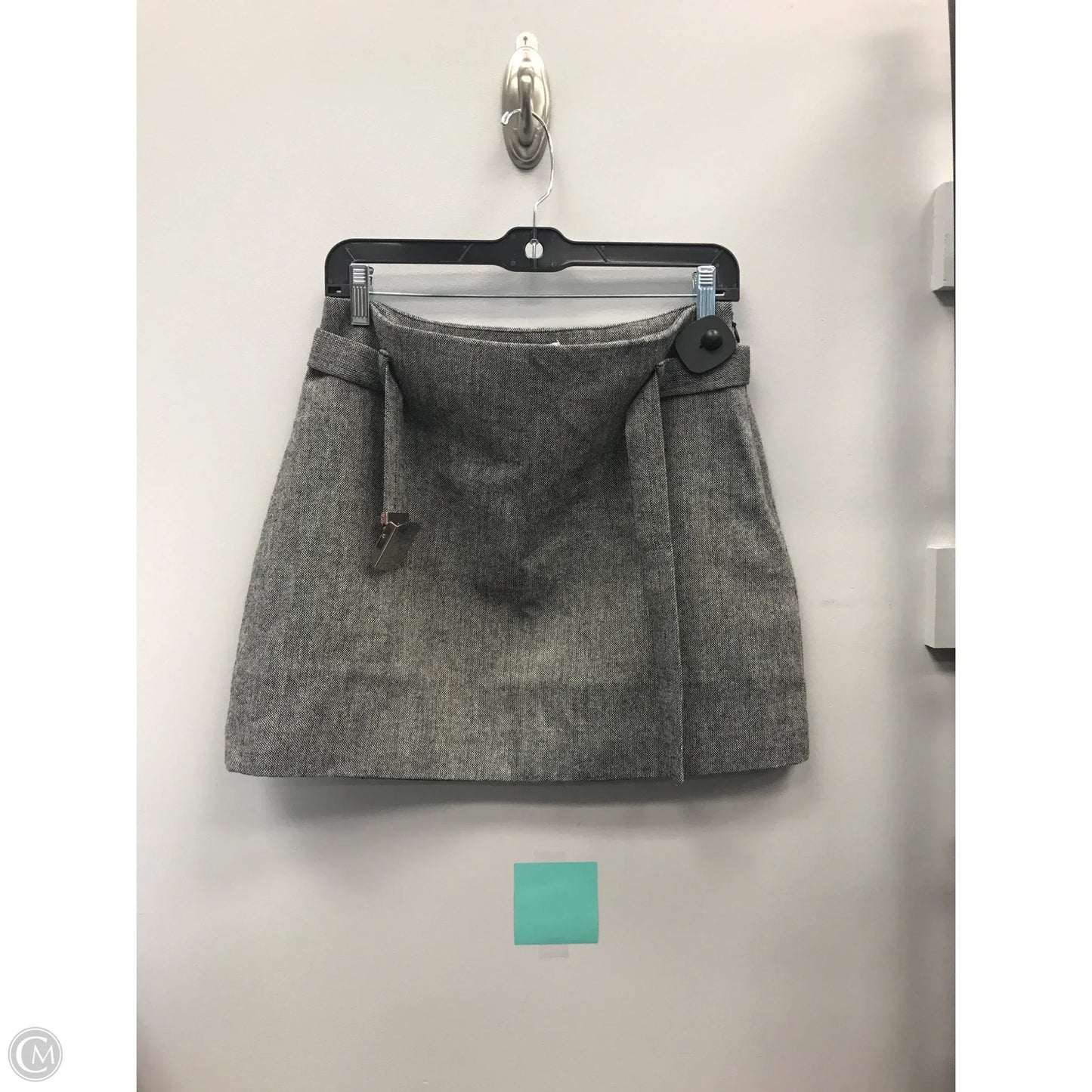 Skirt Mini & Short By H&m In Grey, Size: 8