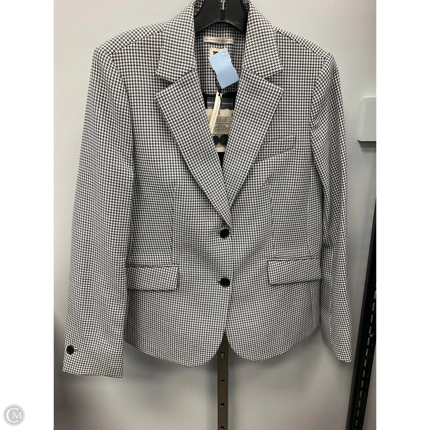 Blazer By Anne Klein In Black & White, Size: 8