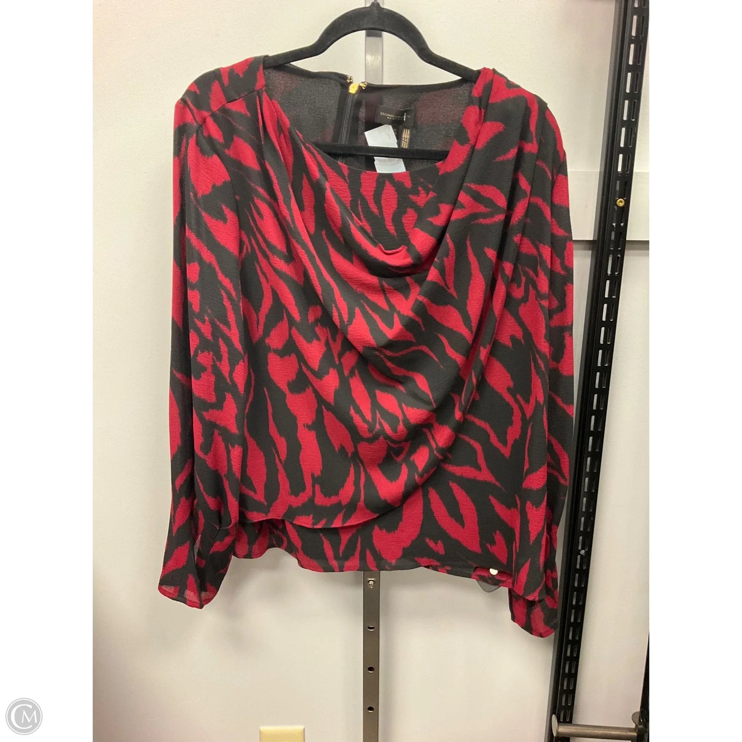Top Long Sleeve By Donna Karan In Black & Red, Size: Xl