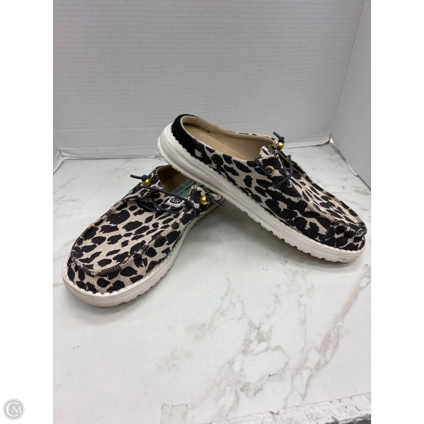 Shoes Flats By Hey Dude In Animal Print, Size: 9