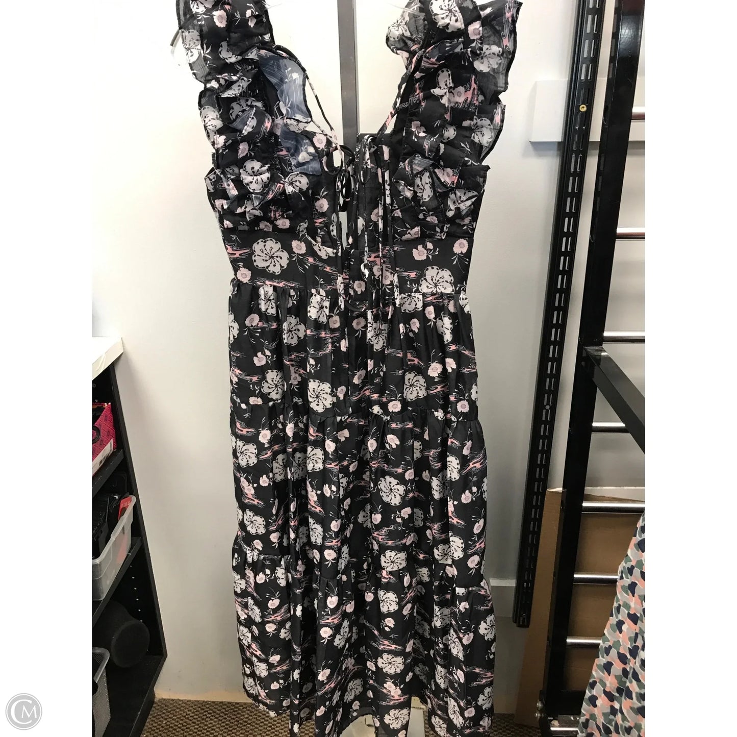 Dress Casual Midi By Clothes Mentor In Black & Pink, Size: S