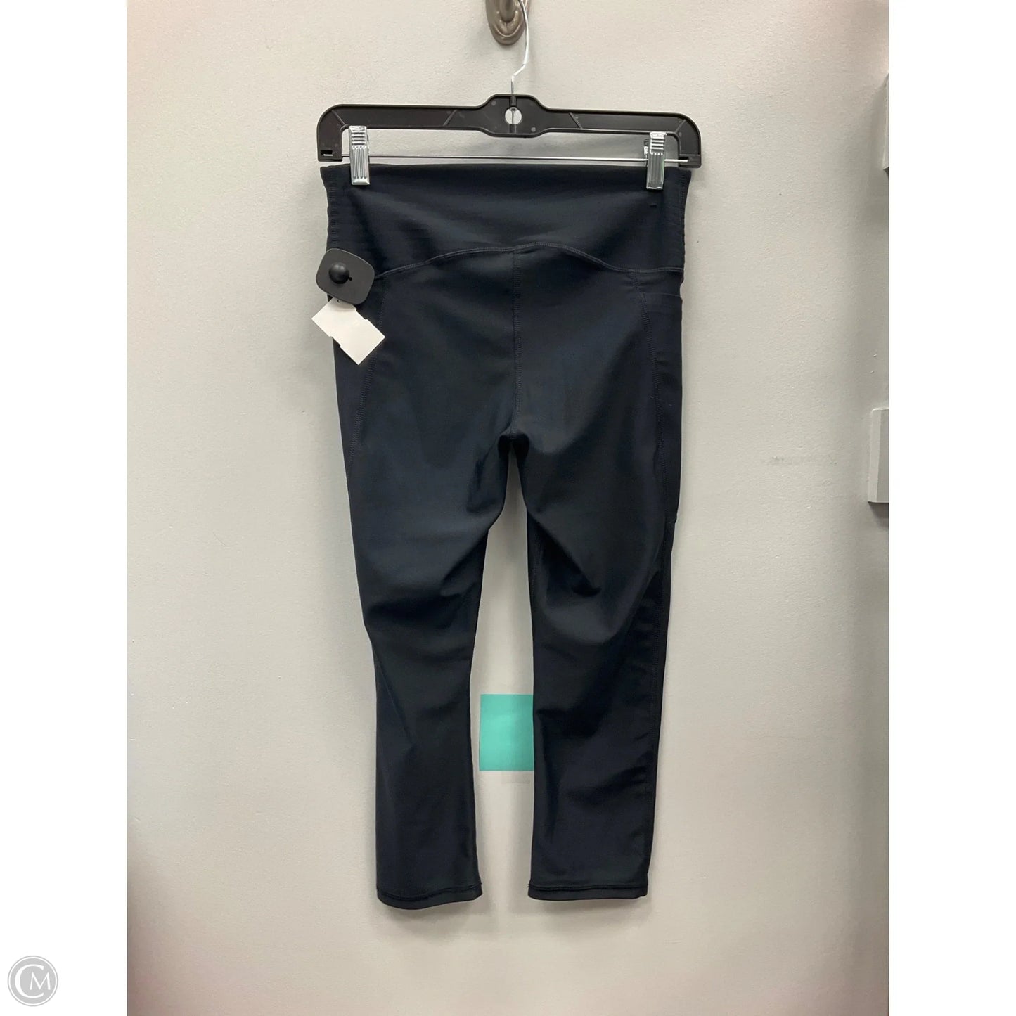 Athletic Leggings Capris By Under Armour In Black, Size: M