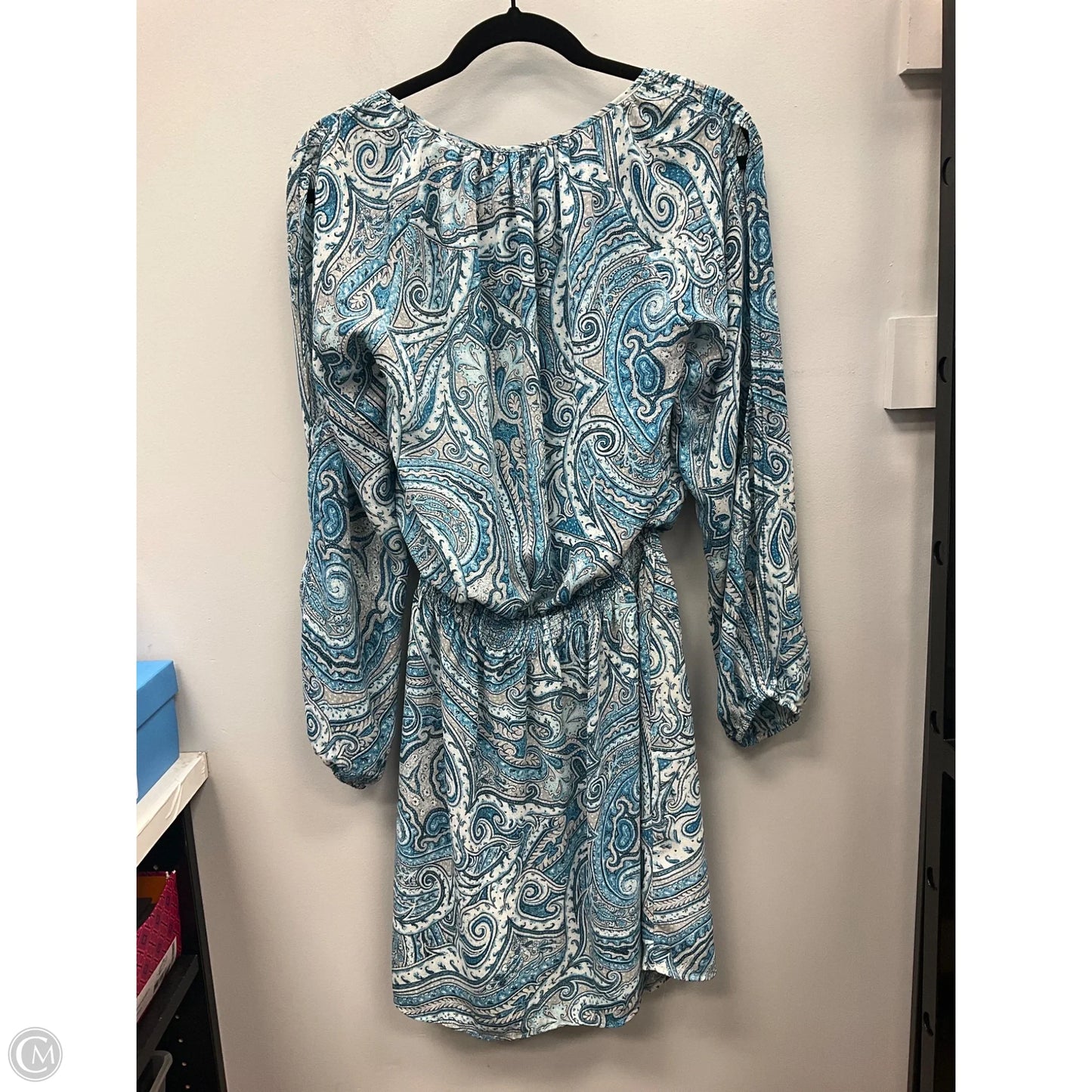 Dress Casual Short By White House Black Market In Blue & Grey, Size: 8
