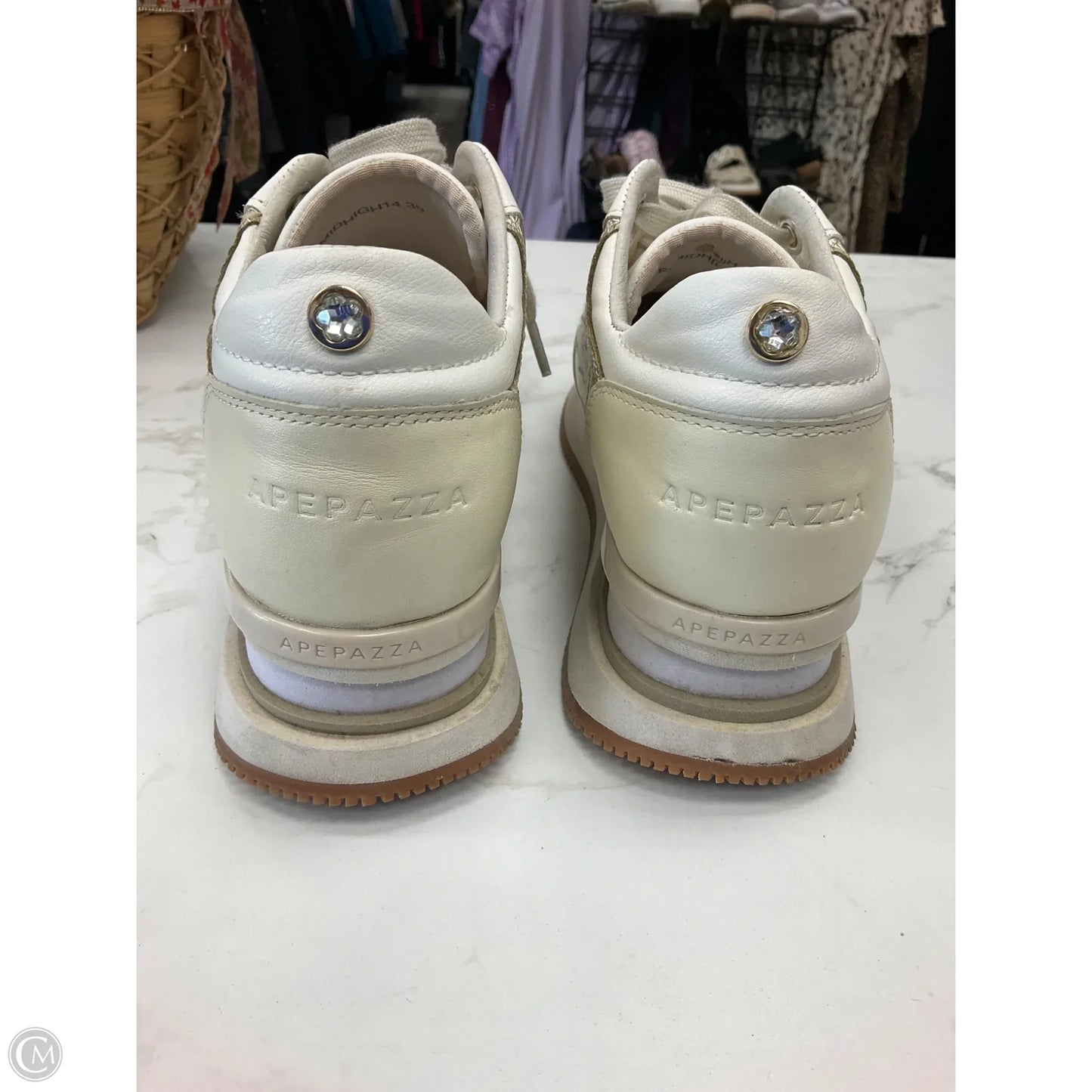Shoes Sneakers By Cmc In Cream, Size: 9
