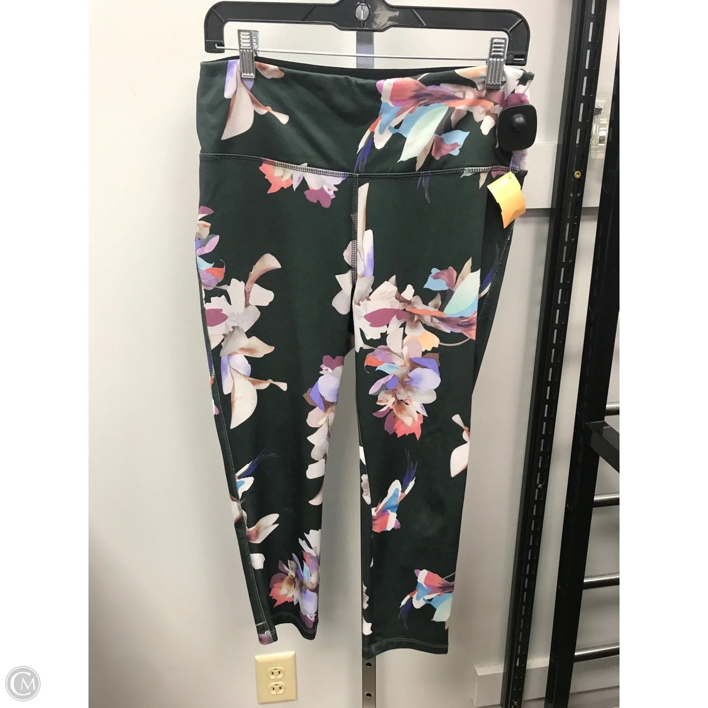 Athletic Capris By Rbx In Floral Print, Size: L