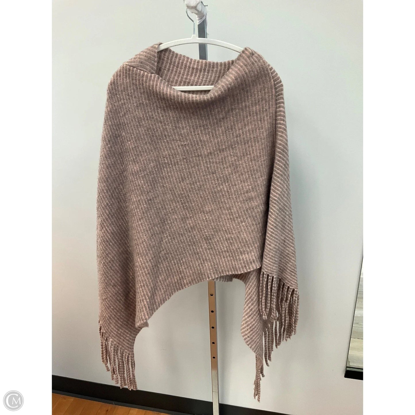 Poncho By Do Everything In Love In Grey & Pink, Size: 0