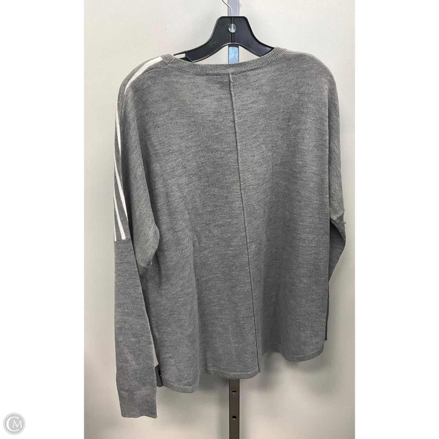 Sweater By French Connection In Grey & White, Size: L