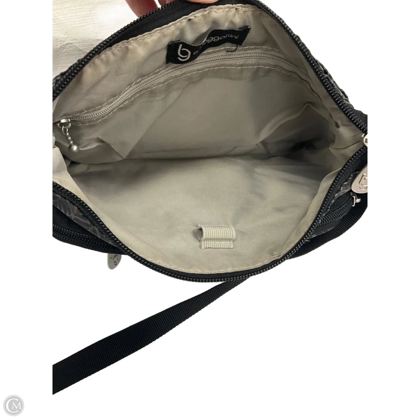 Crossbody By Baggallini, Size: Medium