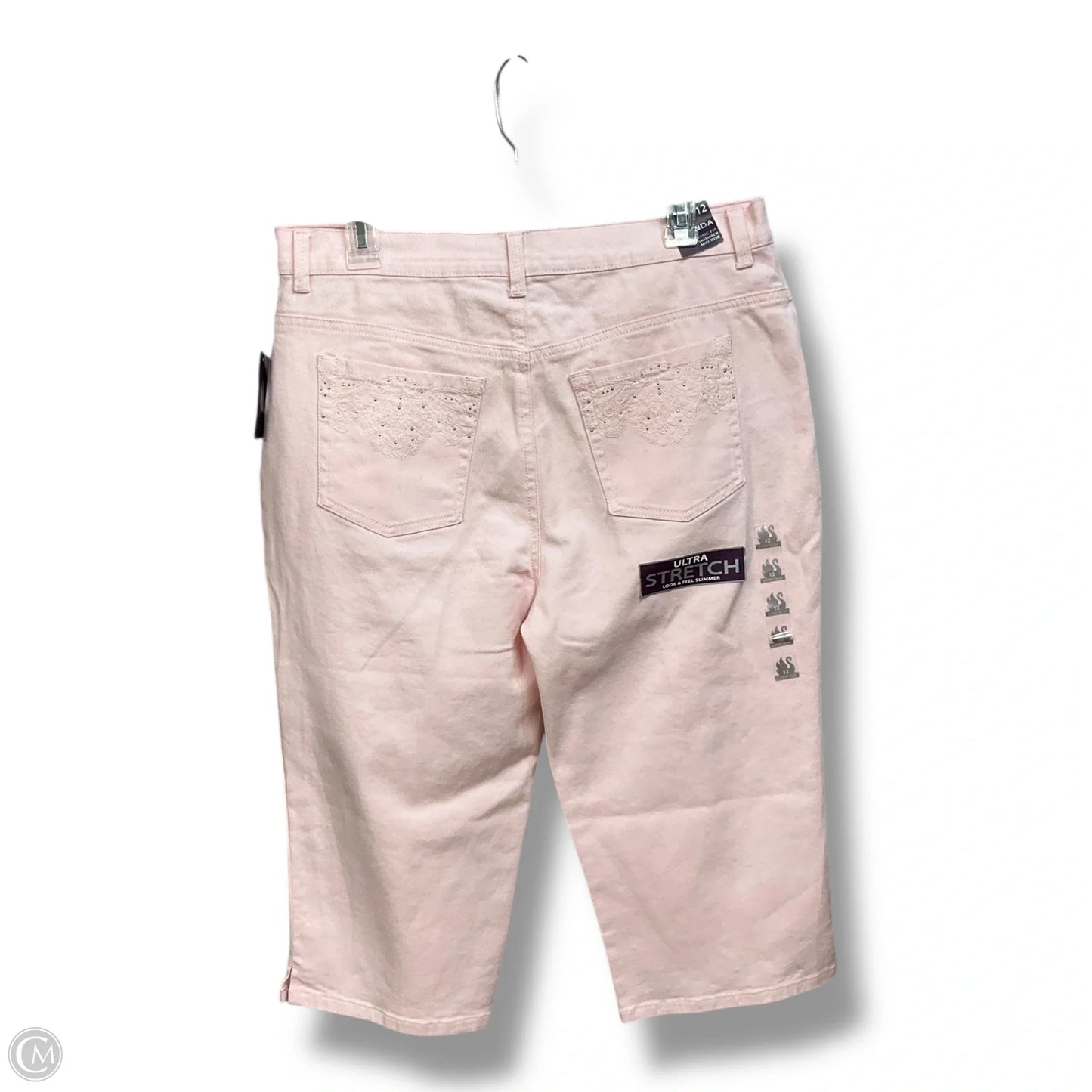 Capris By Gloria Vanderbilt In Pink, Size: 12