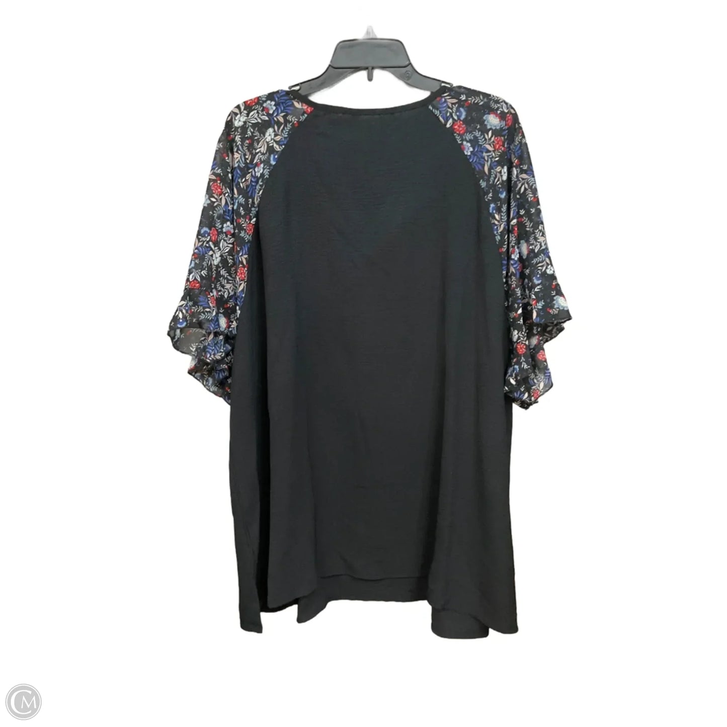 Top Short Sleeve By Bloomchic In Black, Size: 4x