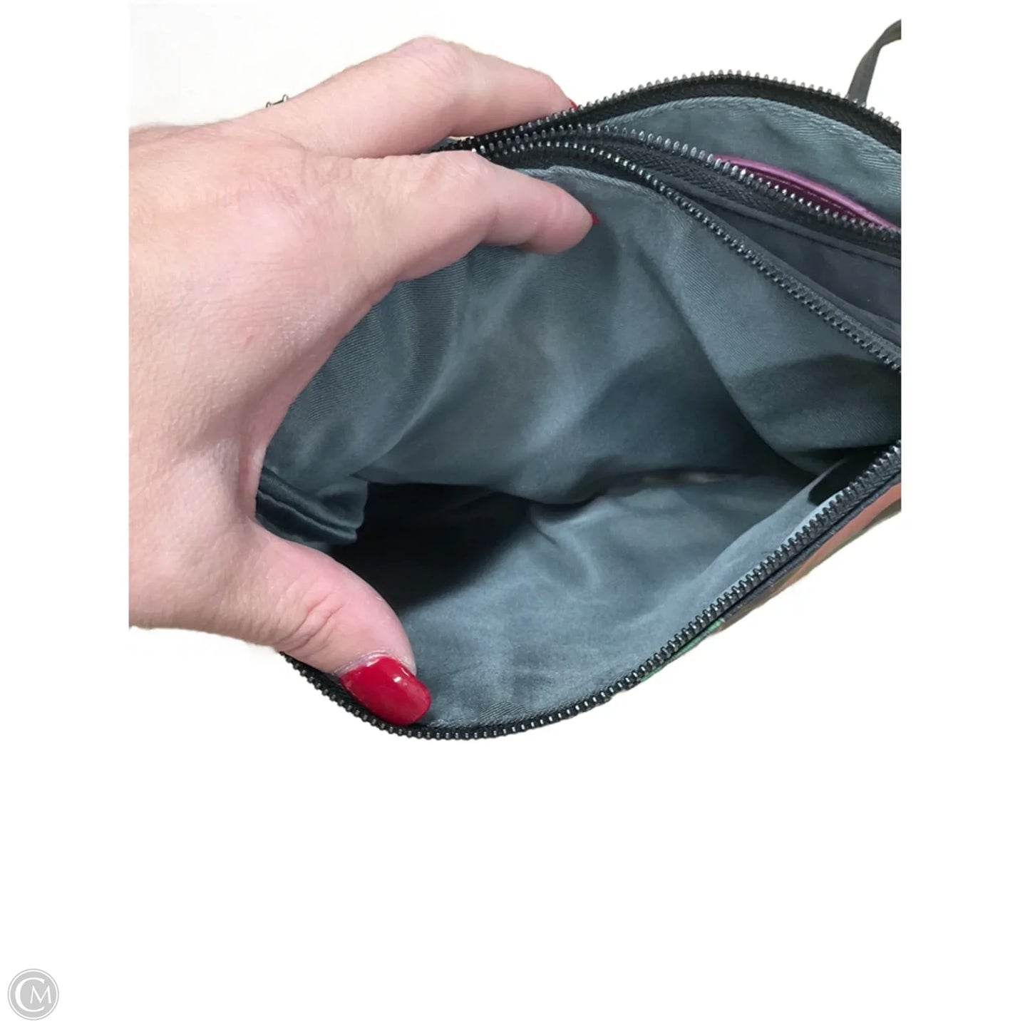 Crossbody By Clothes Mentor, Size: Medium