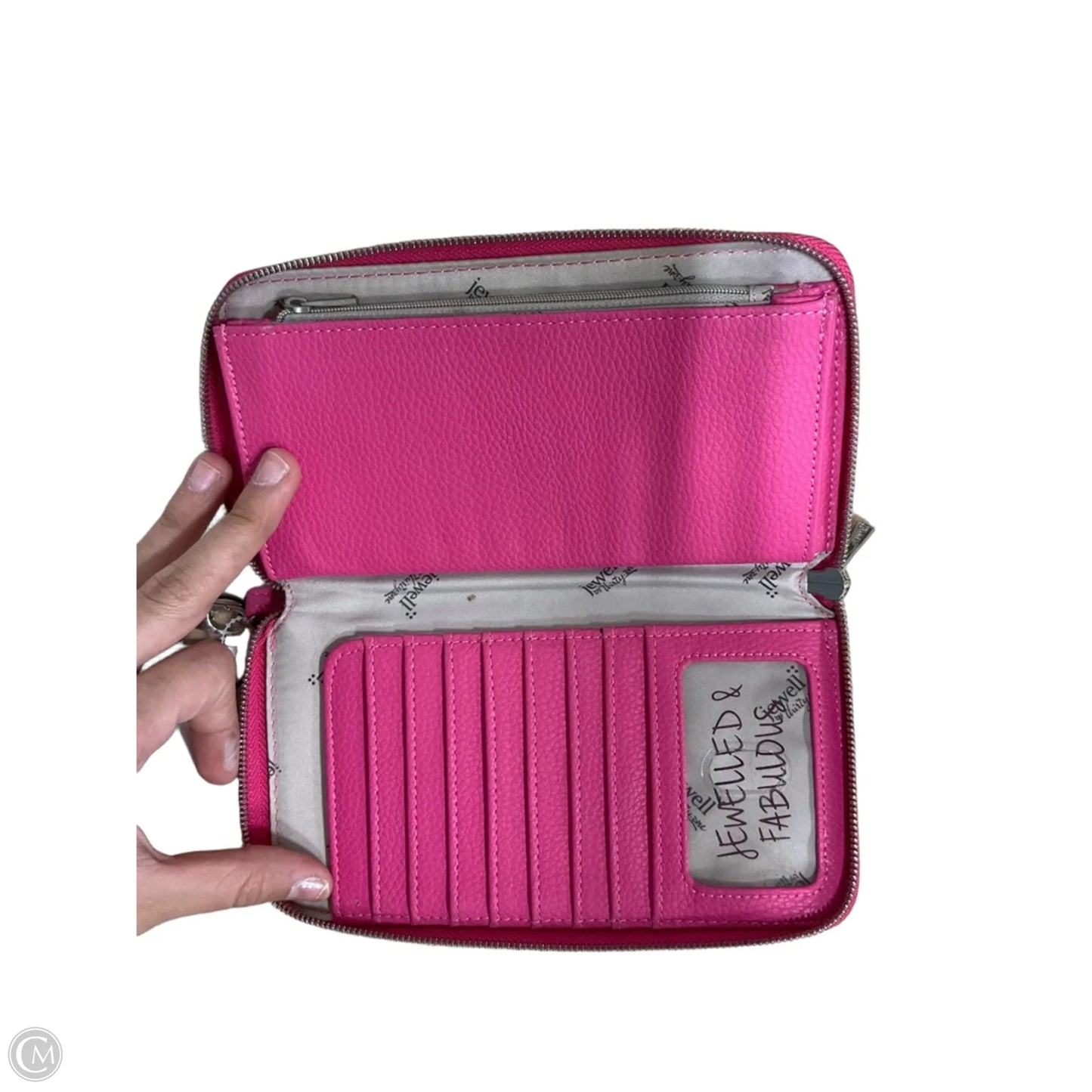Wristlet By Jewell, Size: Medium