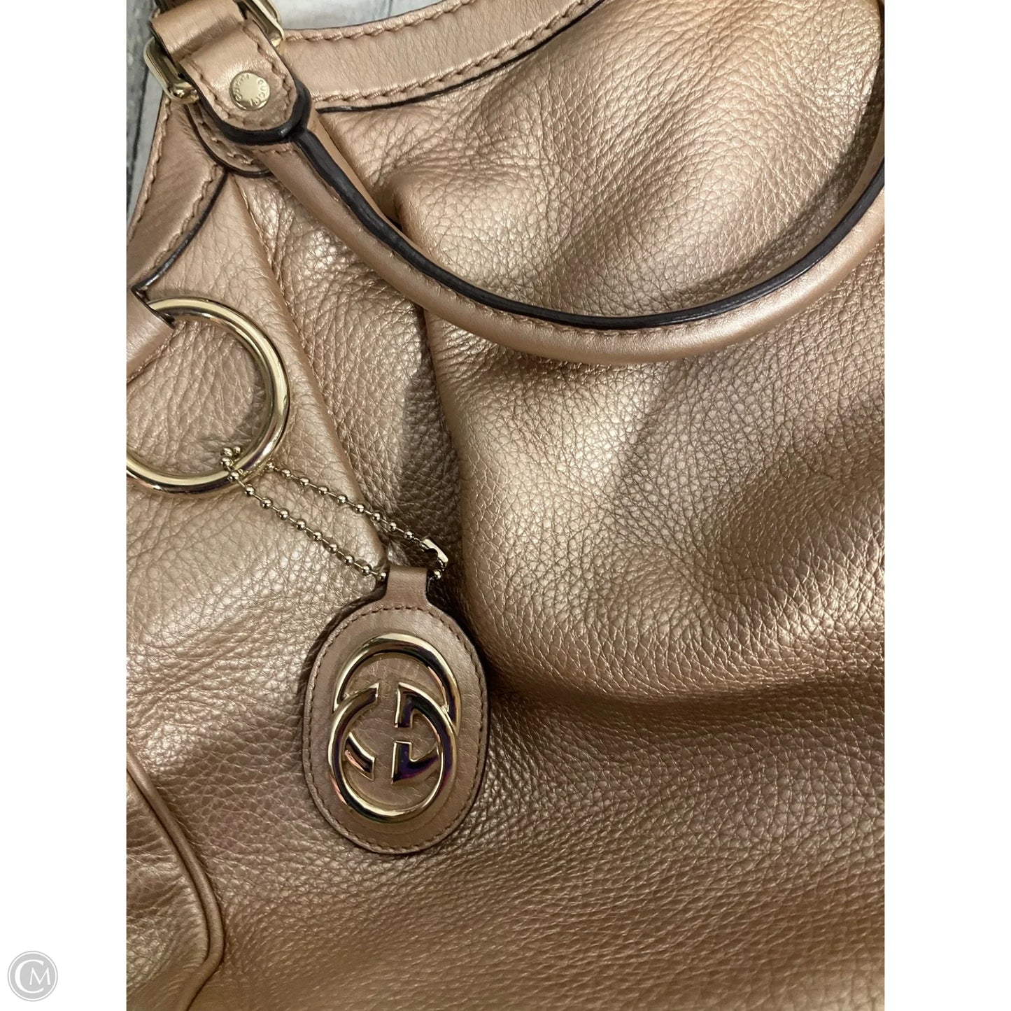 Handbag Luxury Designer By Gucci, Size: Medium
