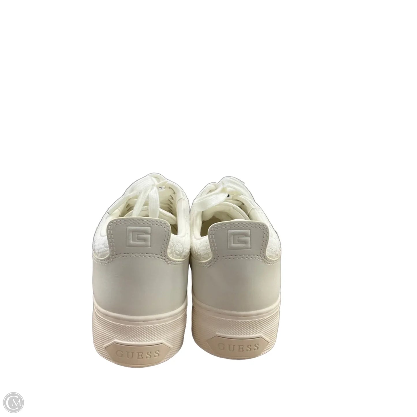 Shoes Sneakers By Guess In White, Size: 7.5