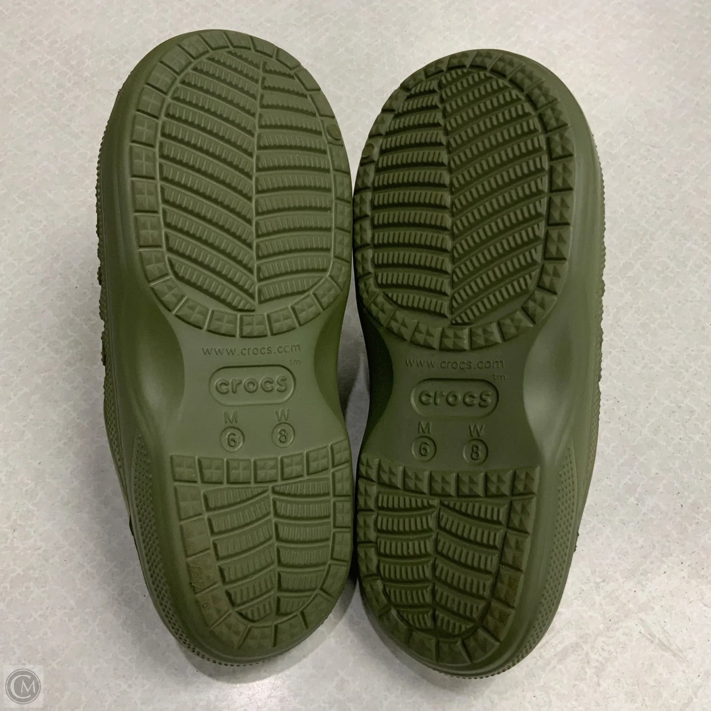 Sandals Flats By Crocs In Green, Size: 8