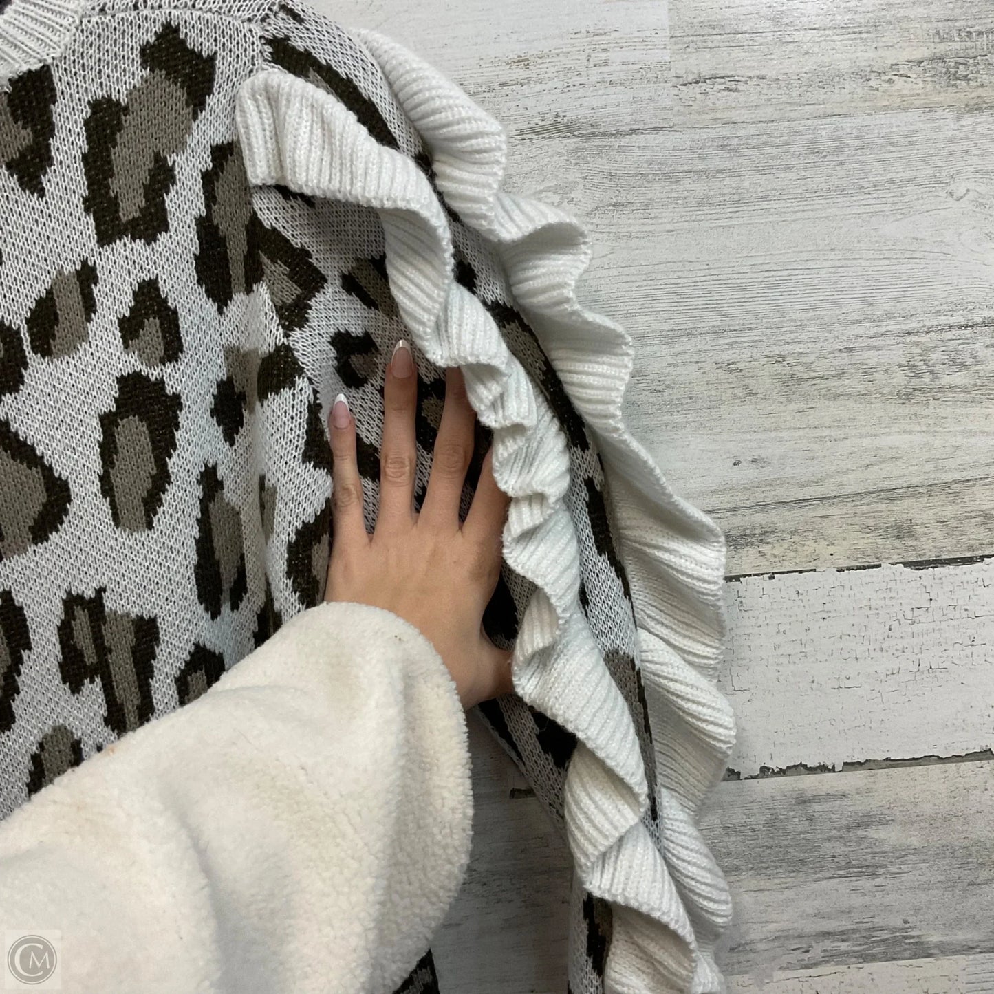 Sweater By Chaser In Brown, Size: Xs