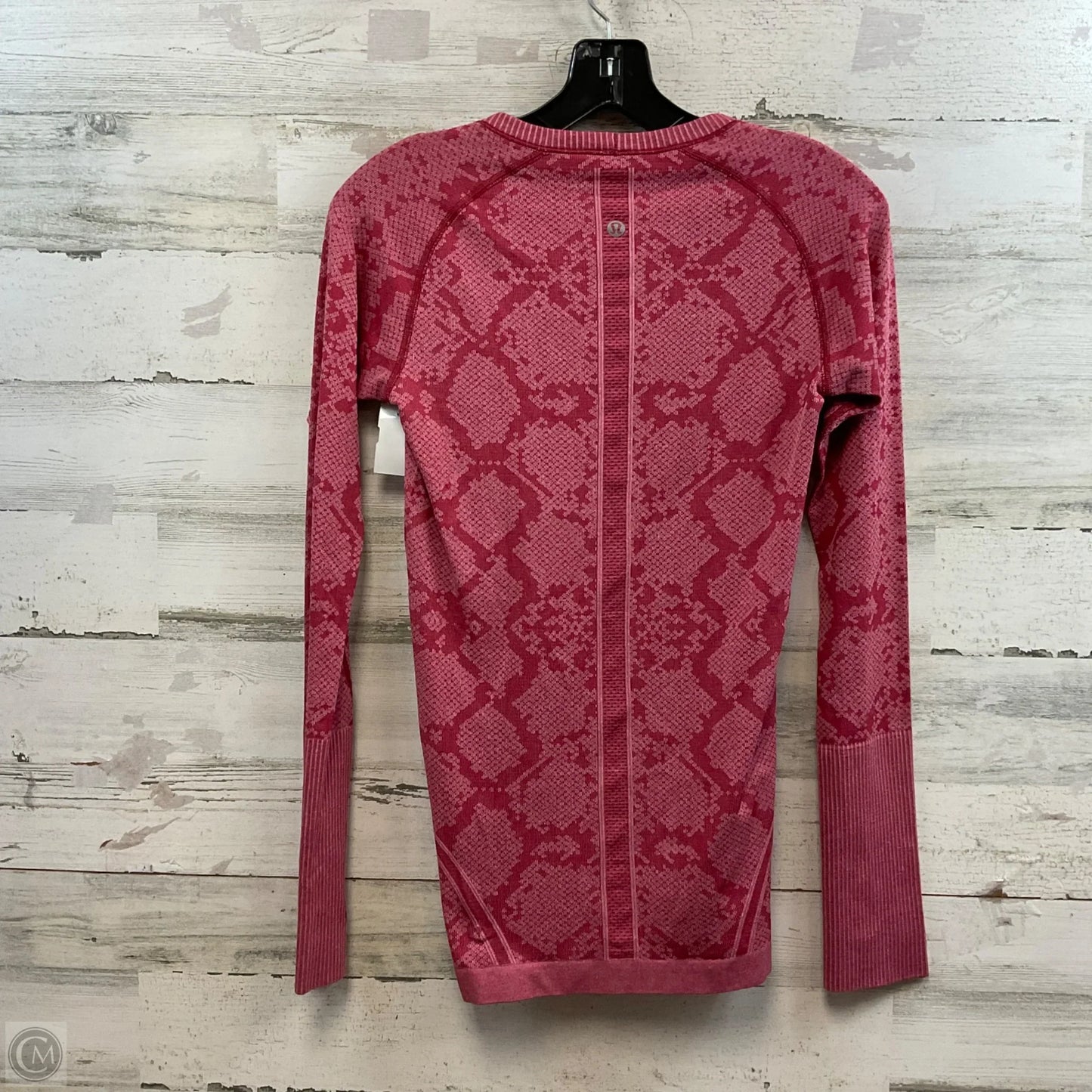 Athletic Top Long Sleeve Crewneck By Lululemon In Red, Size: S