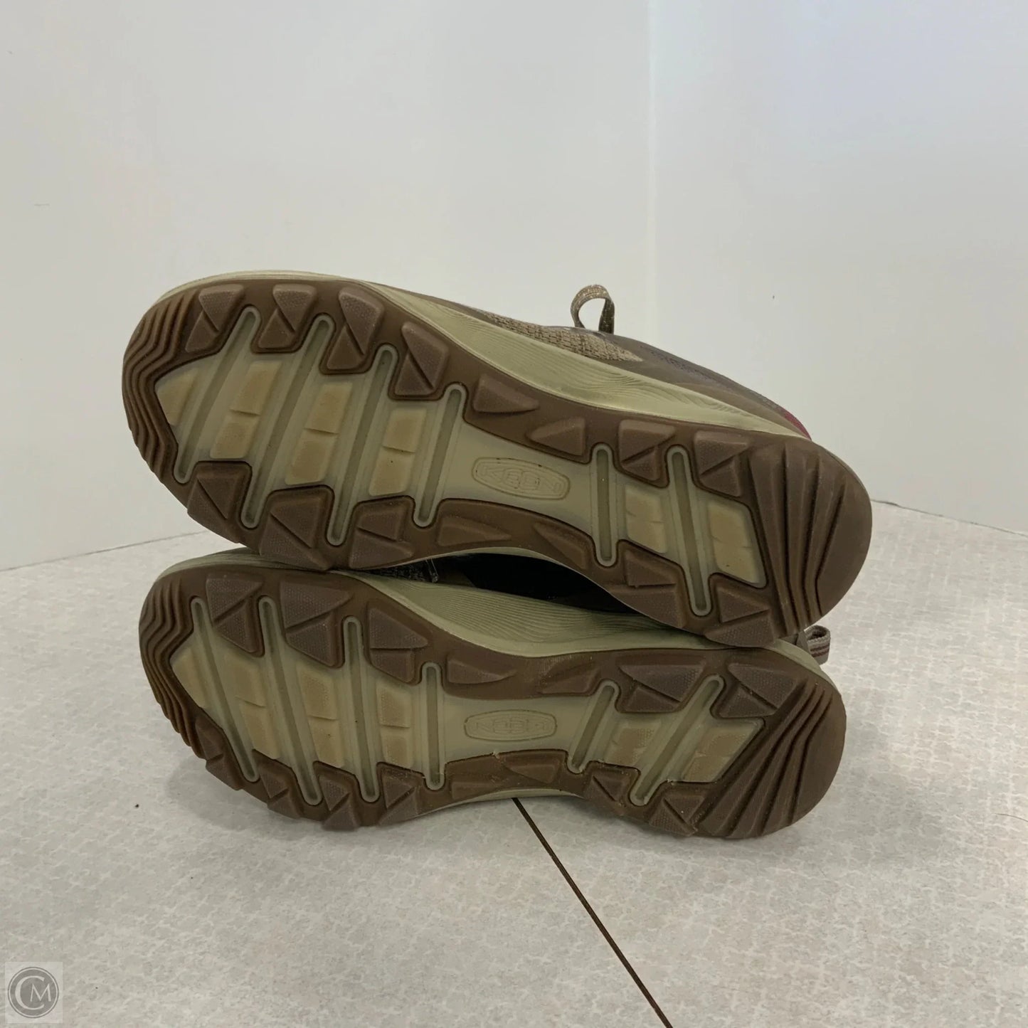 Shoes Sneakers By Keen In Brown, Size: 6