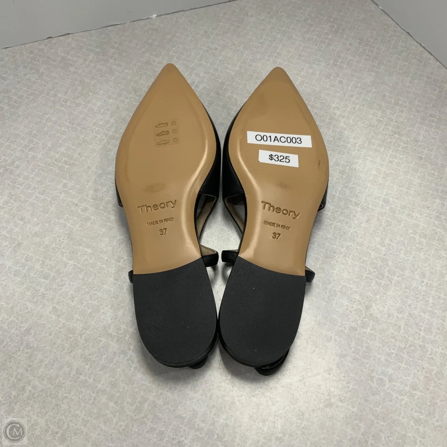 Shoes Flats By Theory In Black, Size: 7