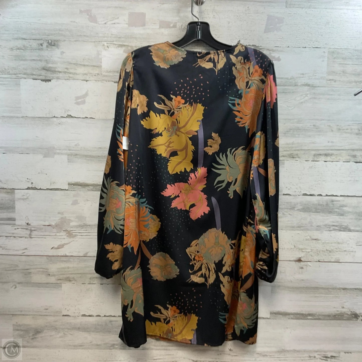 Dress Casual Short By Jodifl In Black, Size: M