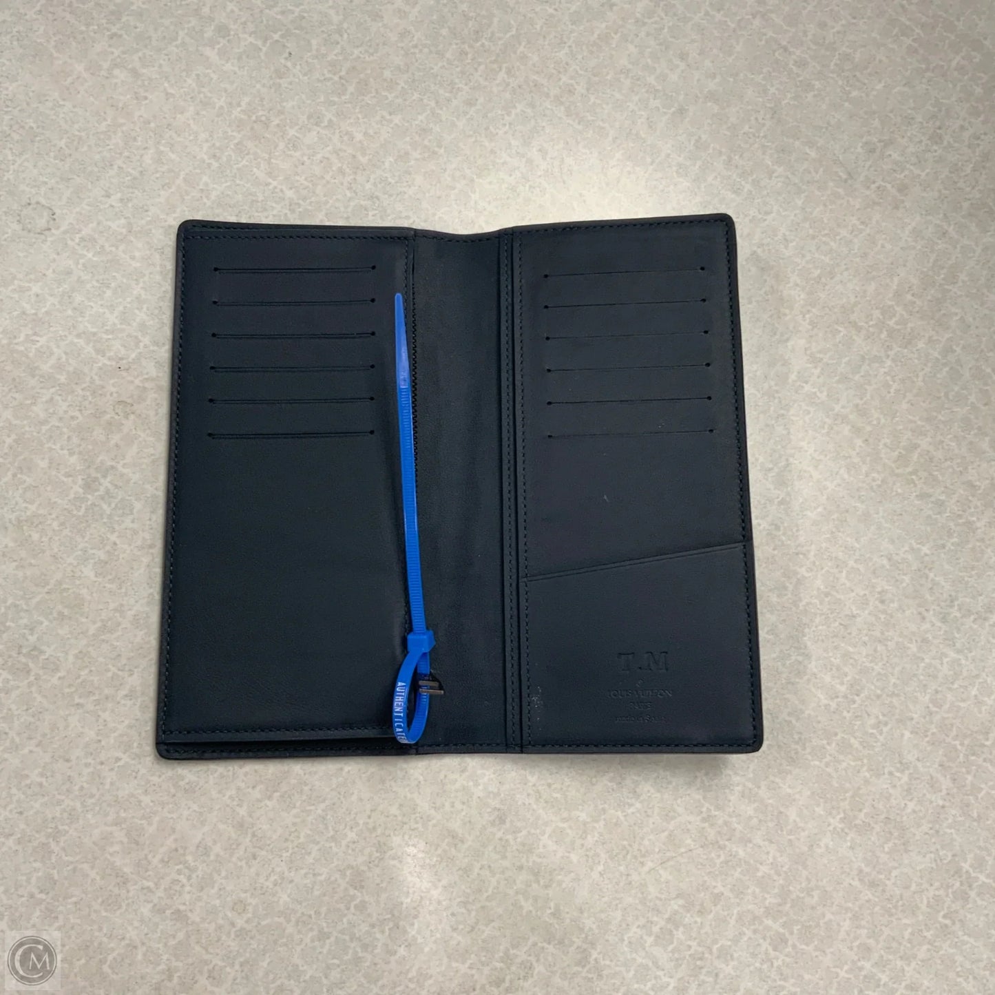 Wallet Luxury Designer By Louis Vuitton, Size: Large