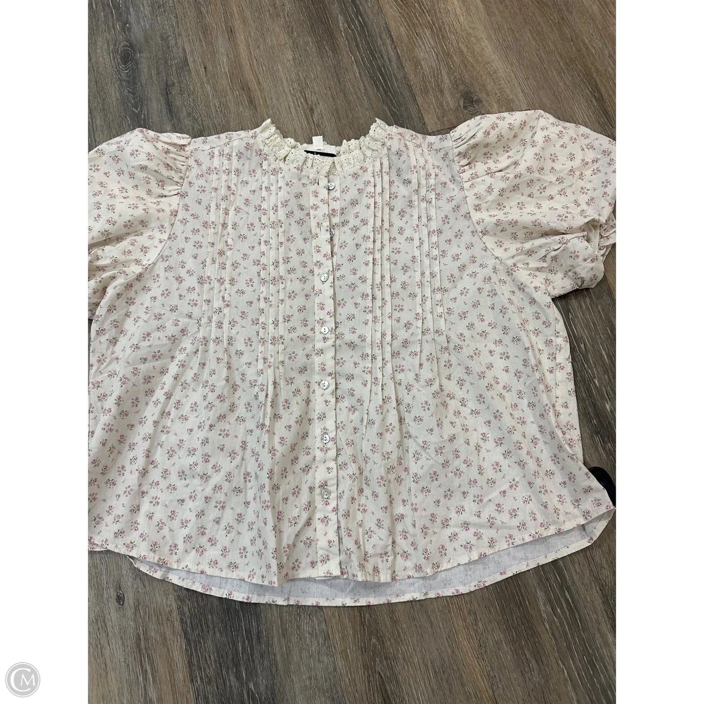 Top Short Sleeve By So Me In Floral Print, Size: Xl