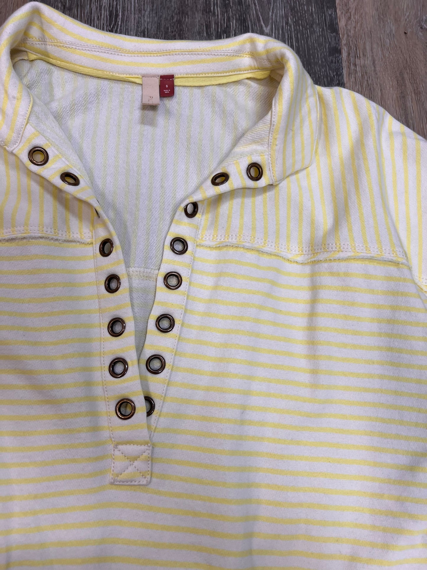 Top Long Sleeve By Pilcro In Striped Pattern, Size: S