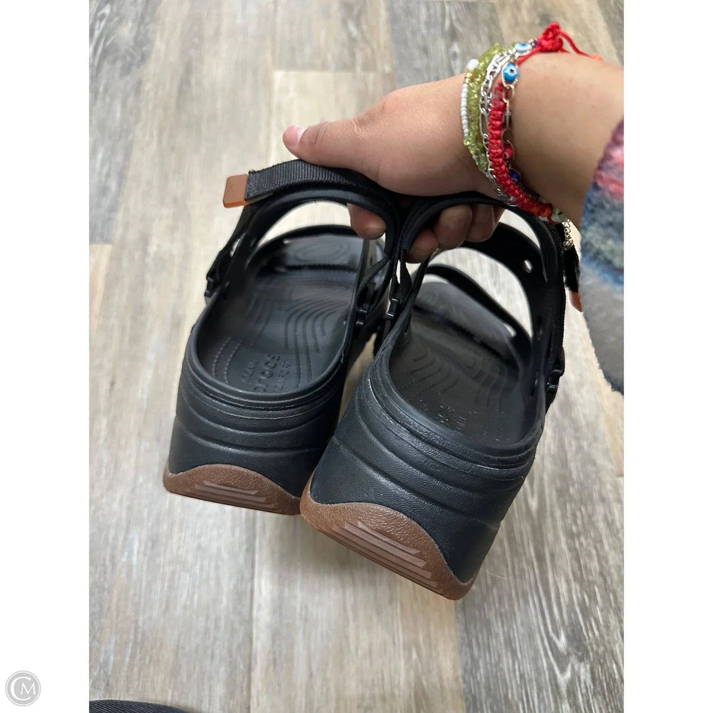 Sandals Heels Platform By Crocs In Black, Size: 11