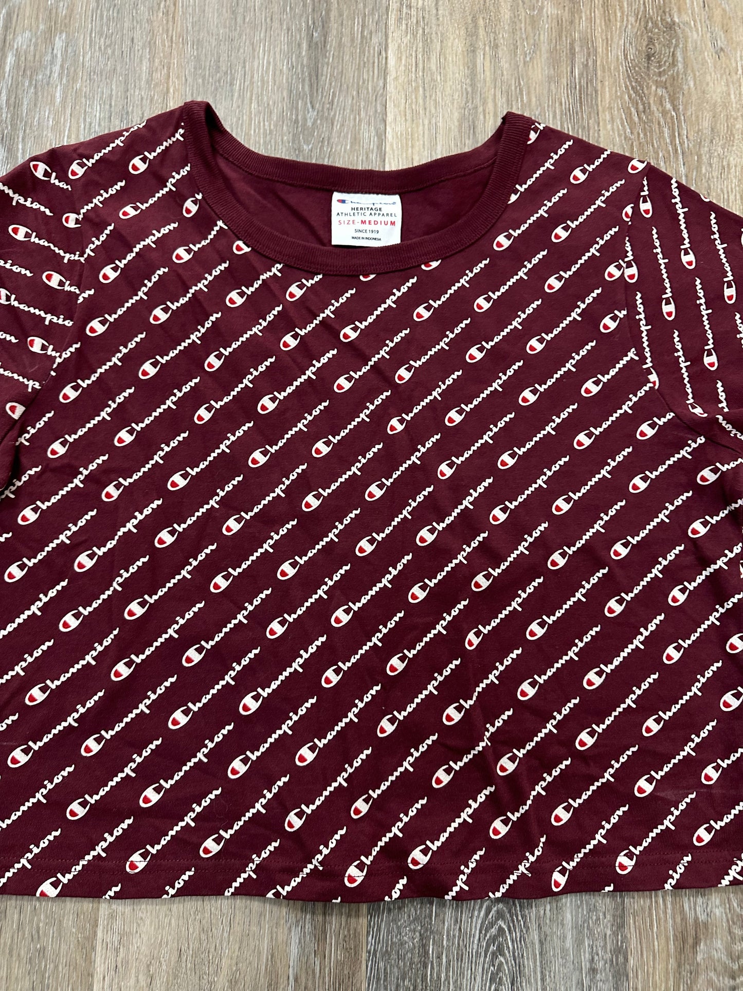 Athletic Top Short Sleeve By Champion In Red, Size: M